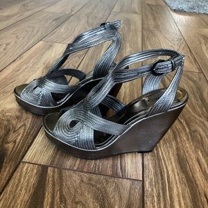 Carlos Santana Chord Pewter Sandal